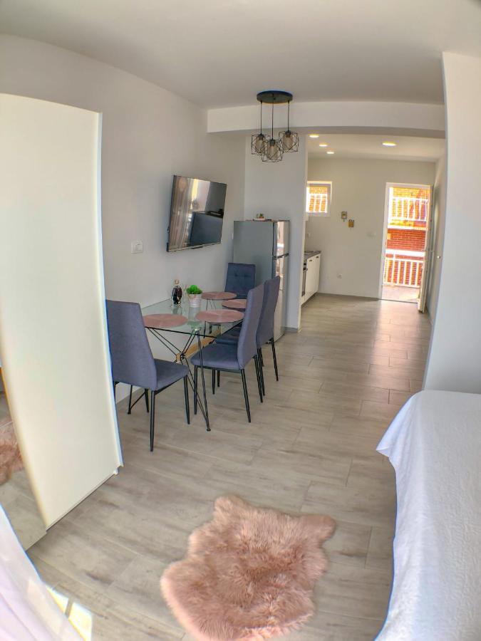 Apartmani Doris Gradac  Exterior photo