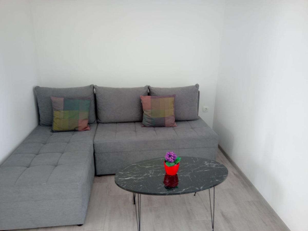 Apartmani Doris Gradac  Exterior photo